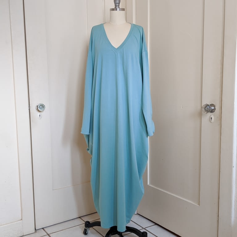 Simplicity 8911, View A on a dress form.